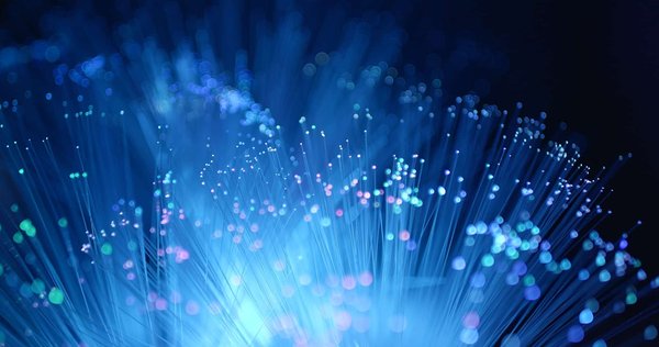 Quels sont les enjeux de la migration vers le stockage tout flash dans les data centers?